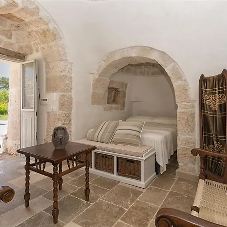 Trullo Petrelli Ceglie Messapica